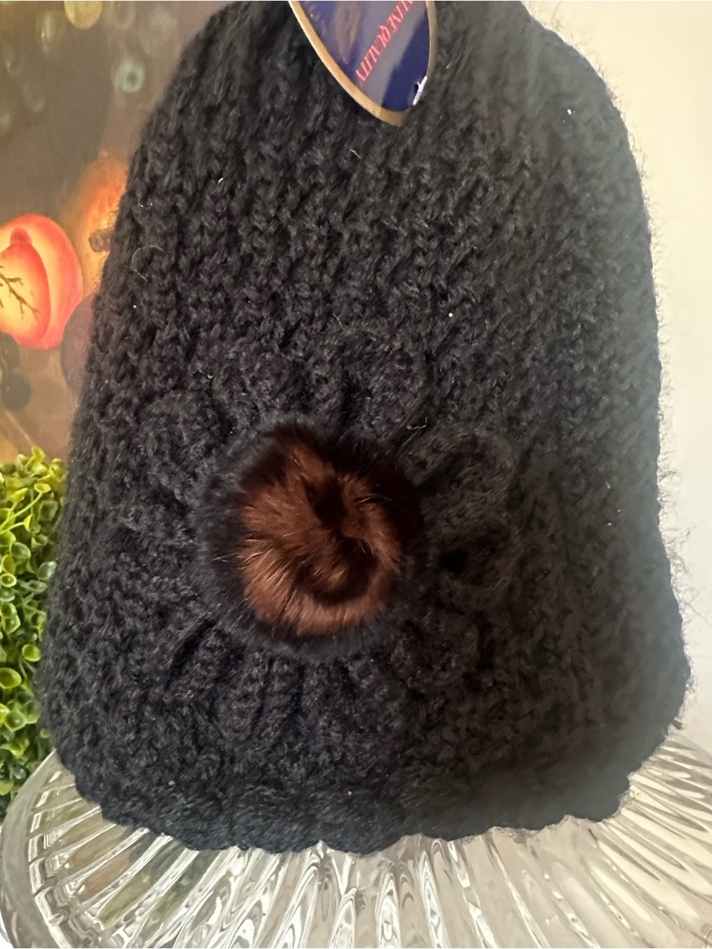 NWT Empire Fashion Headwear Chunky Knit Flower Beanie Black OS
